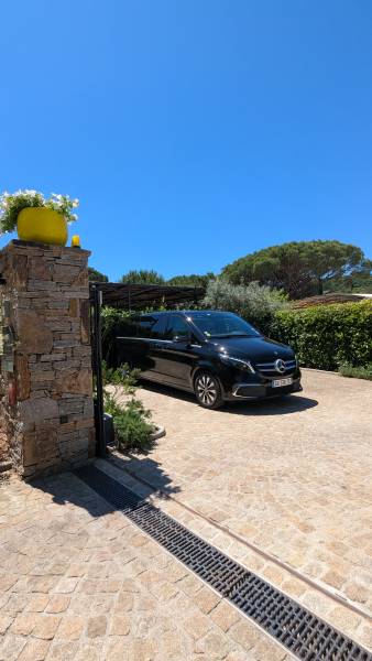 Van luxe pour visite touristique dans le confort 