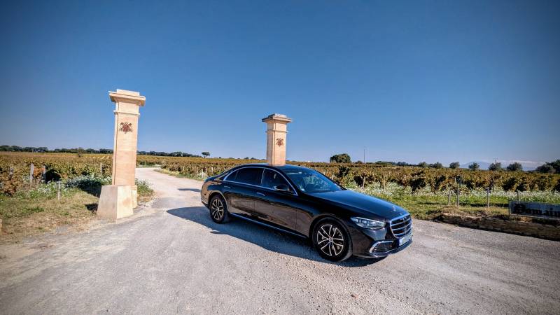 Premium private chauffeur service in Marseille and Provence, featuring our Mercedes E, S, and V-Class vehicles. This photo highlights the comfort, elegance, and cleanliness offered on every journey. Ideal for airport transfers, business travel, or private